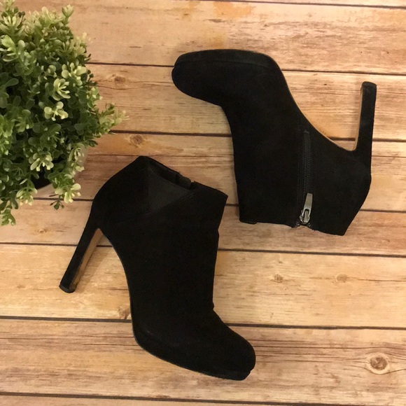 via spiga suede ankle boots